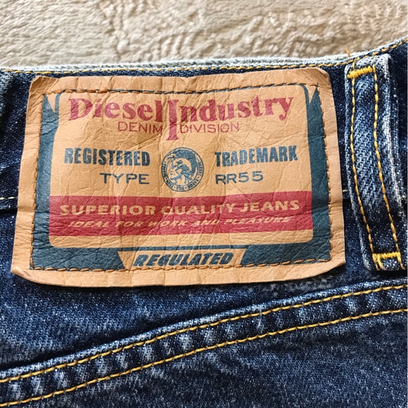 Diesel Denim - Diesel Industry blue cotton straight jeans 32 x 28